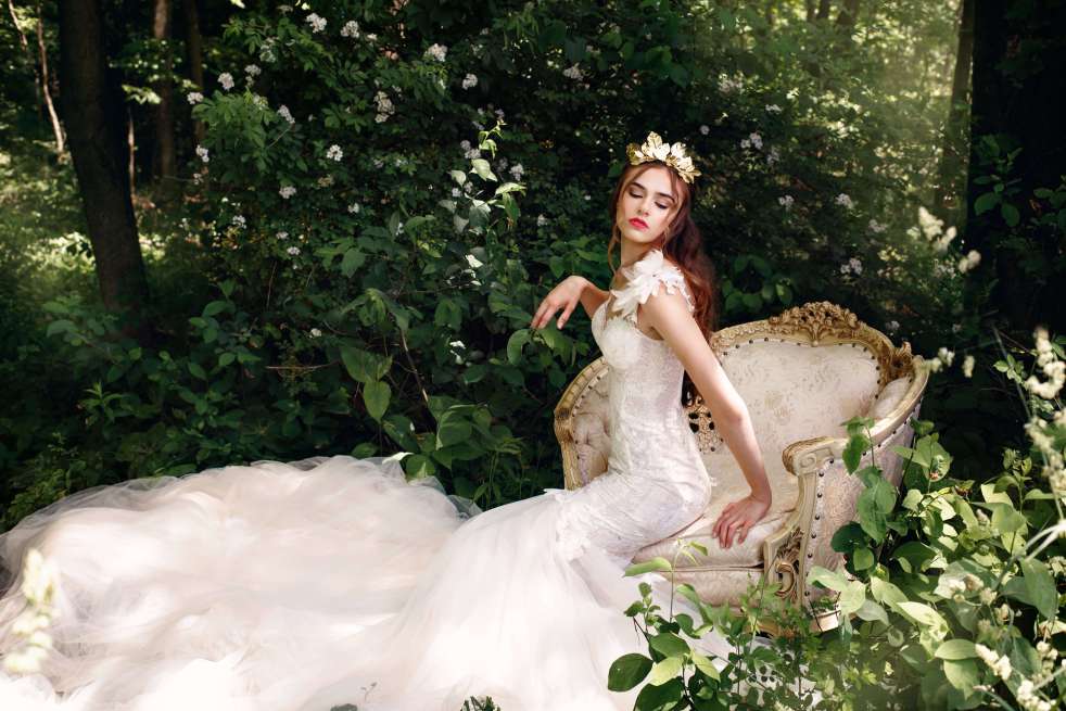 dreamy bridal photos photographed by angie candell